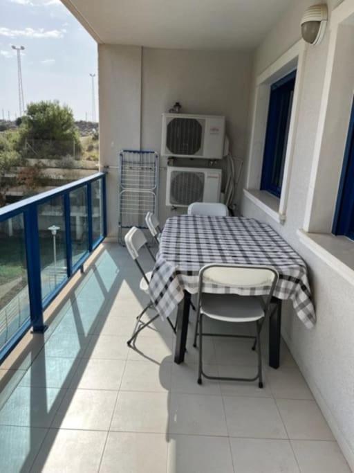 Apartamento Alicante Beach Εξωτερικό φωτογραφία